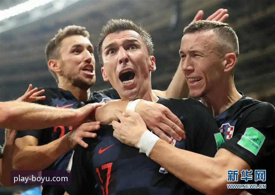 从“金元王朝”到“庭审现场”：一场商业足球的兴衰启示录